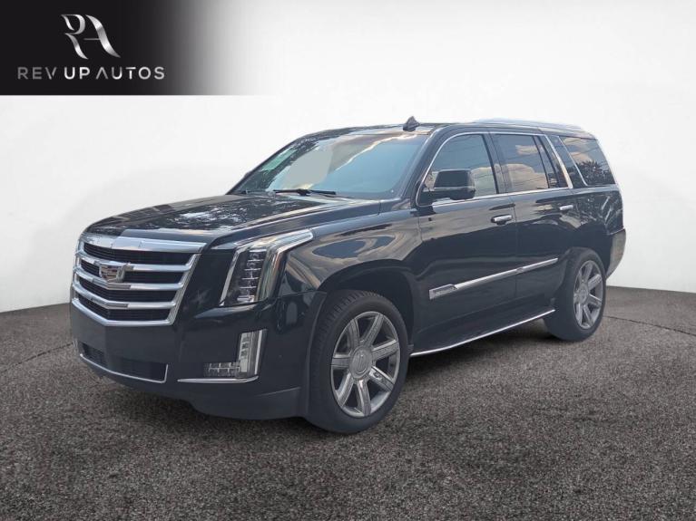 Used 2017 Cadillac Escalade Premium Luxury 4x4 4dr SUV